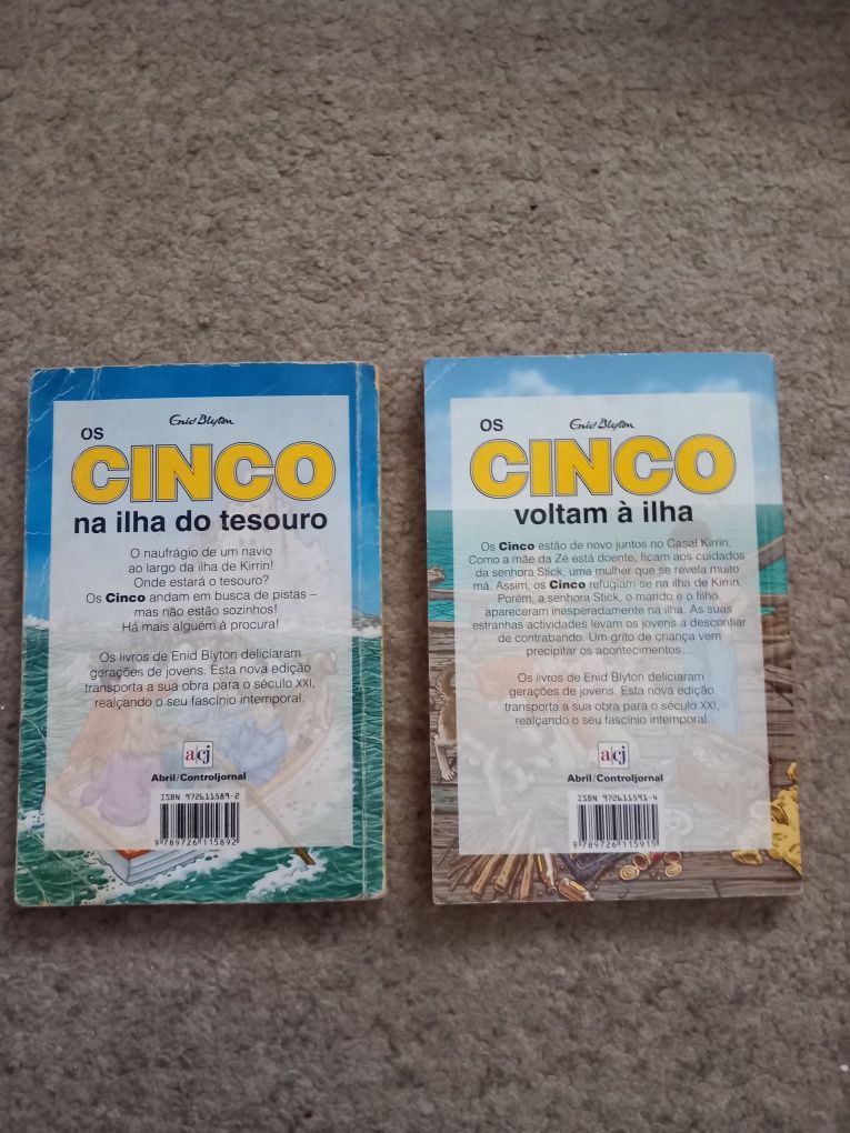 Livros "Uma aventura" e "Os Cinco"