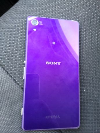 Телефон Sony xperia Z1