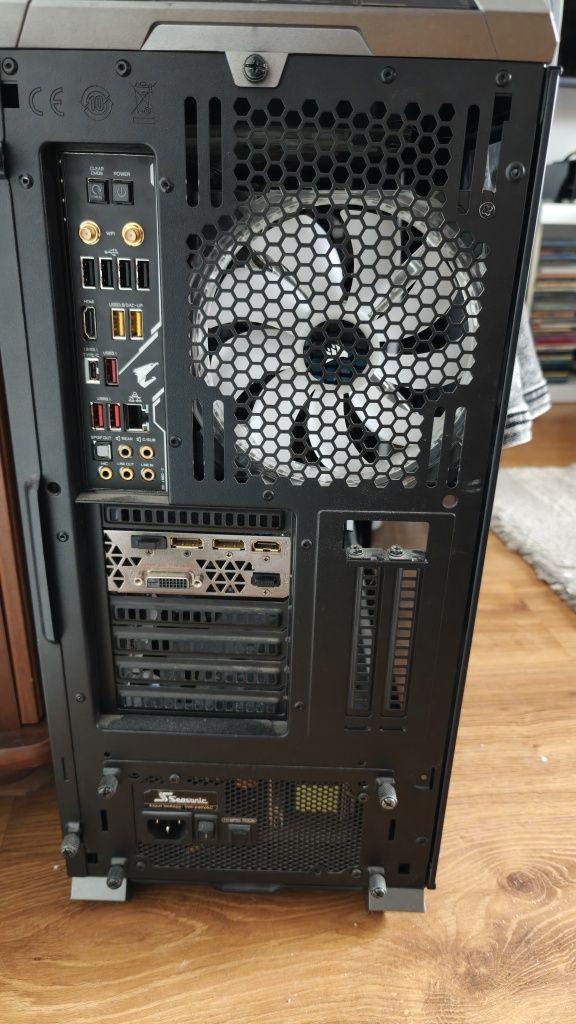 Komputer 9900k OC  GTX 1080ti Aorus Extreme