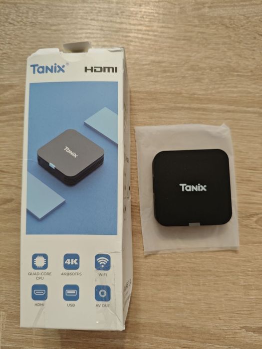 Смарт тв приставка Tanix Tx1/ x96q
