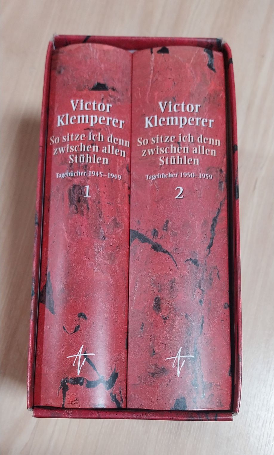 2 livros alemães Victor Klemperer