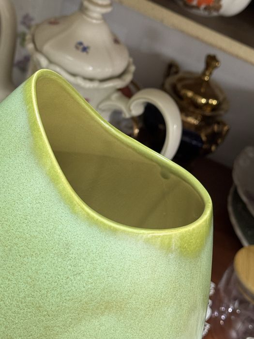 Керамічна ваза . Англія.