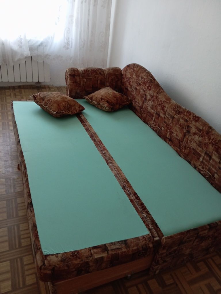 Sofa używana  kolorowa