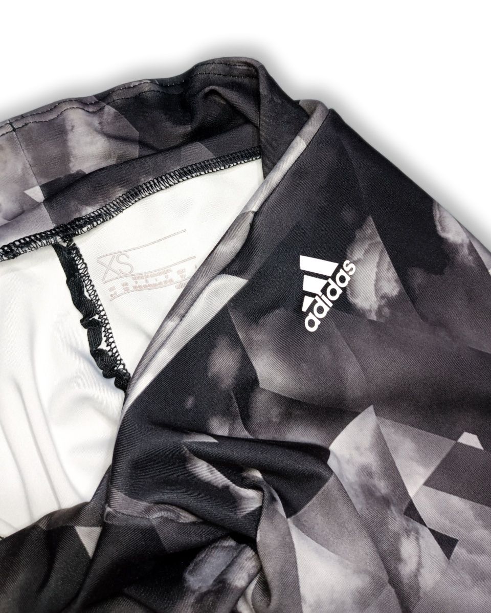 Zestaw Leginsy Sportowe Adidas i Domyos szare czarne wzorzyste