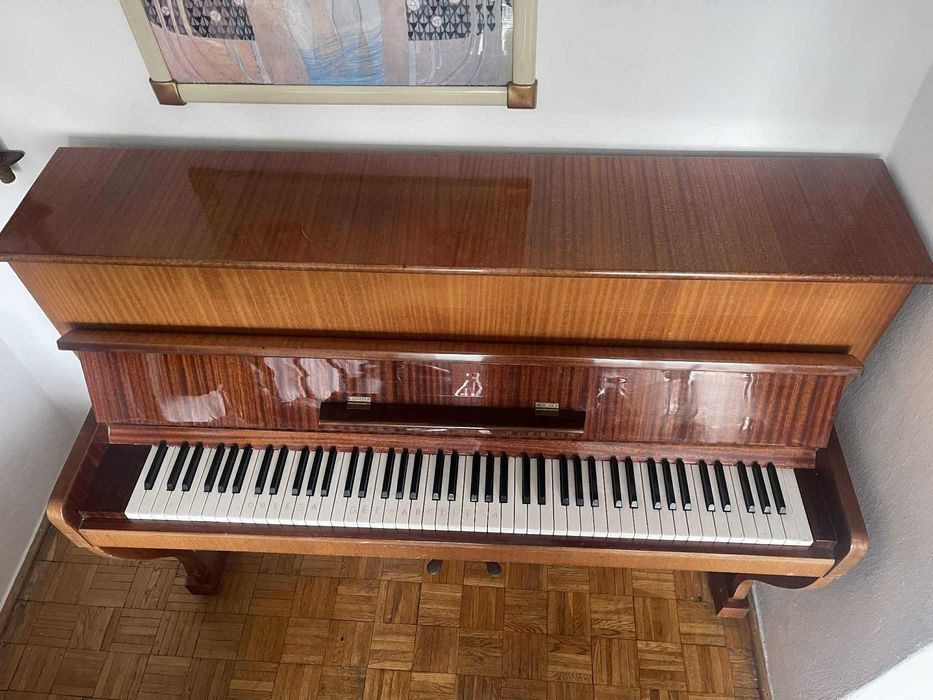 Pianino Legnica Warszawa Mokotów