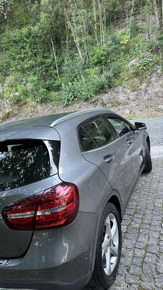 Mercedes gla 220
