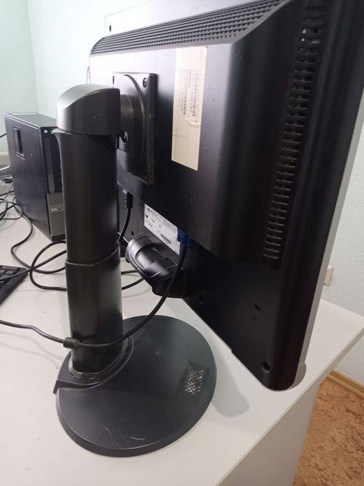 Монитор CLAXAN, 22"