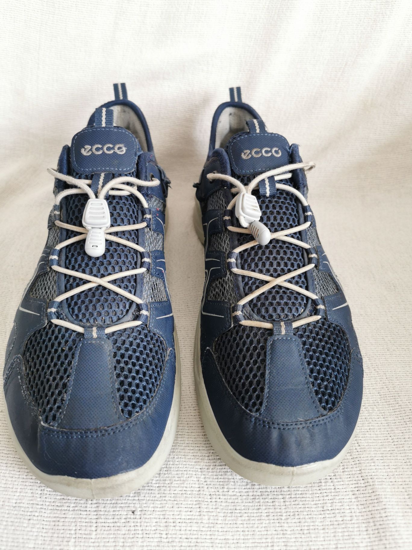 Ecco Terracruise przewiewne buty trekkingowe turystyczne sportowe 41