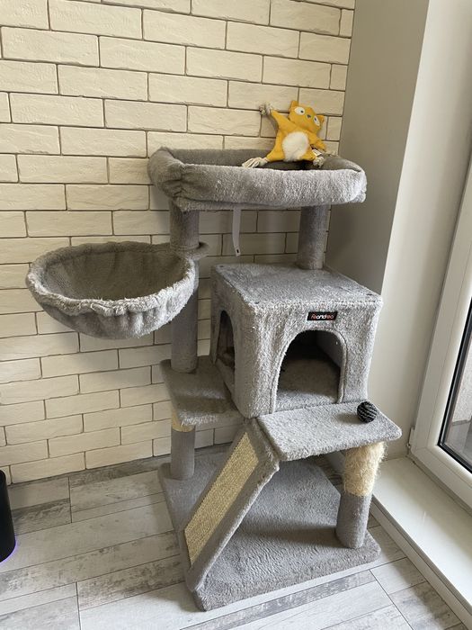 Domek/ drapak dla kota
