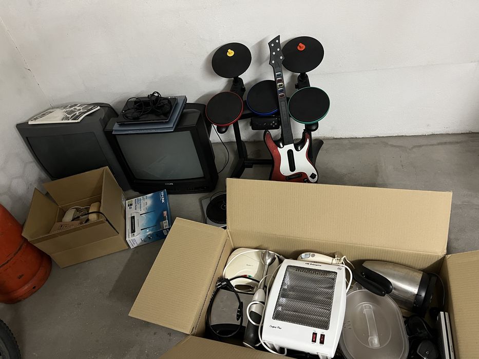 Aparelhos eletrónicos para peças