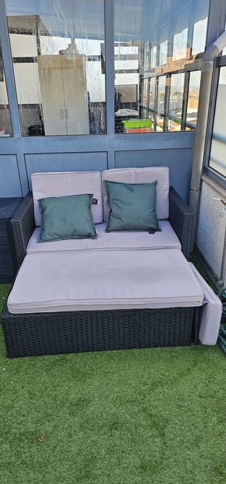 Sofá de jardim e terraço