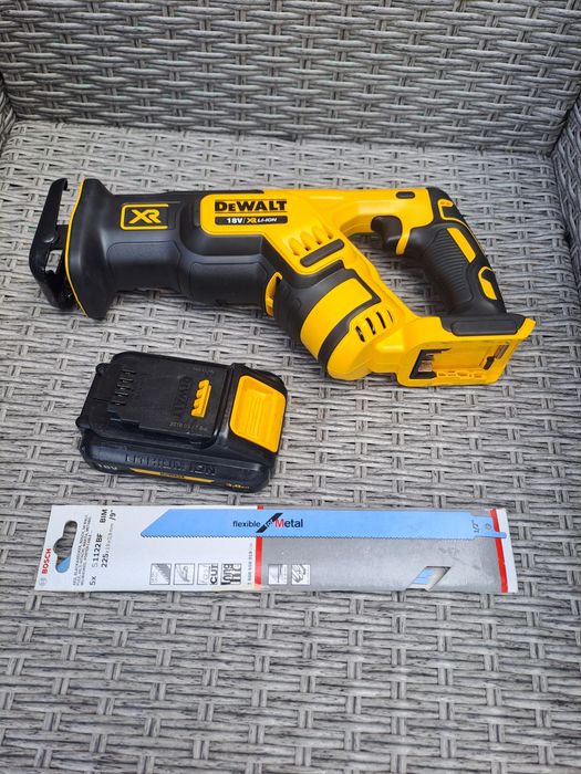 Piła szablista  Dewalt 18V