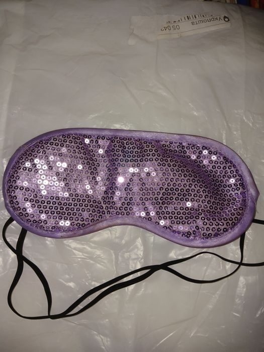 Маска для сну з пайєтками