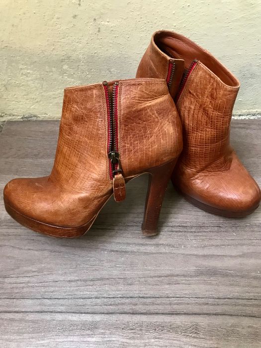 Напівчеревики  шкіряні Minelli