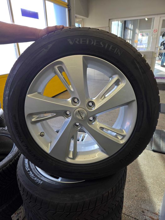 Alufelgi 17"+ opony zimowe Vredestein Nissan Qashqai - OKAZJA!