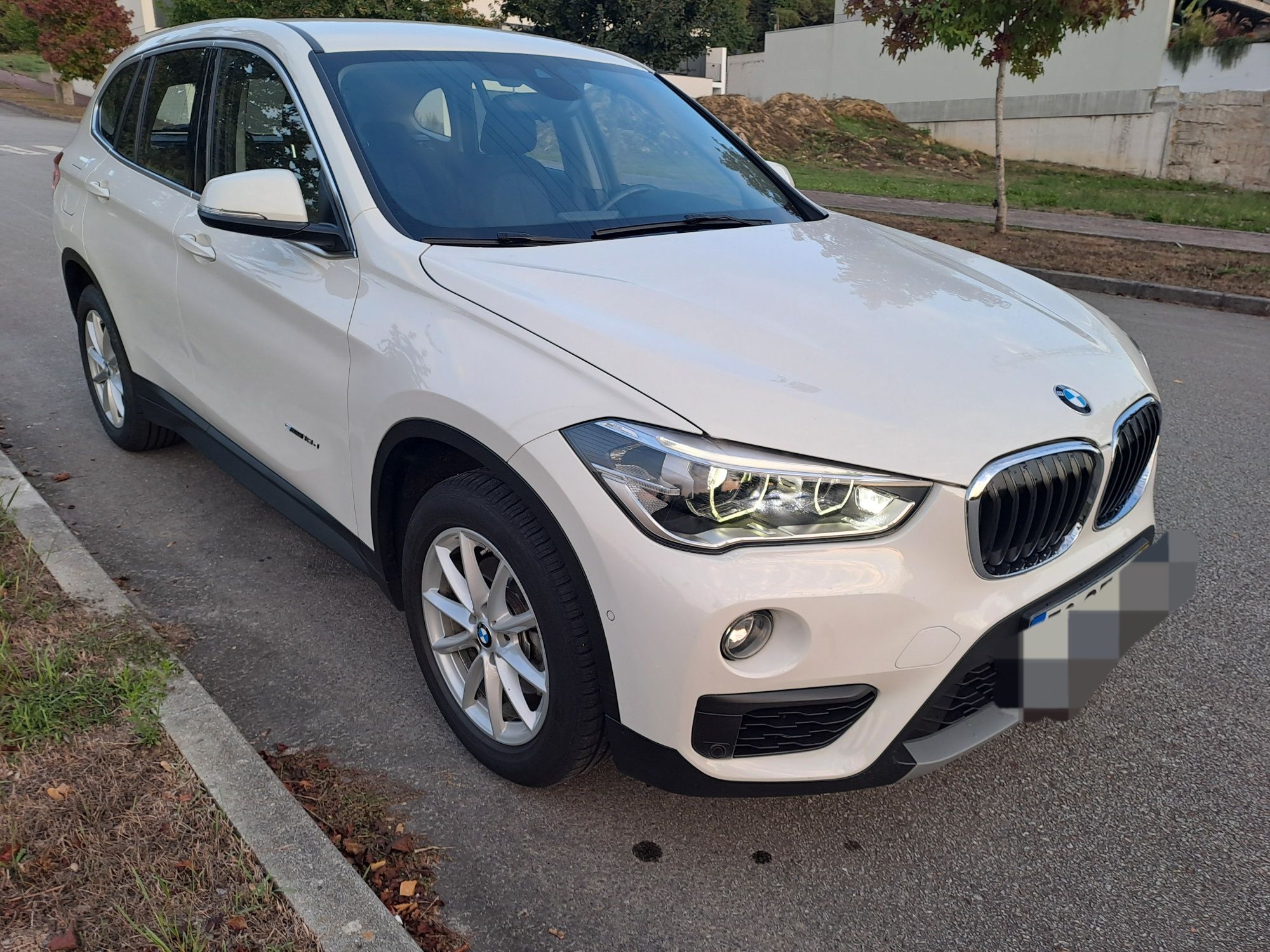 BMW X1  18d c/ 95000Km