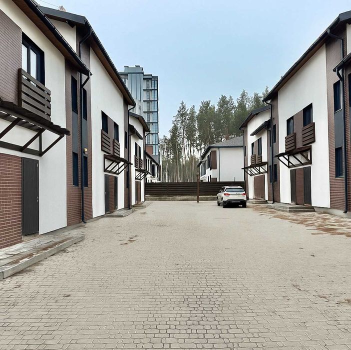 Таунхаус в КМ Лісове з ремонтом на 50%. Без комісії