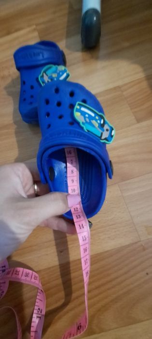 Взутя для хлопчика. Різні розміри та стан.