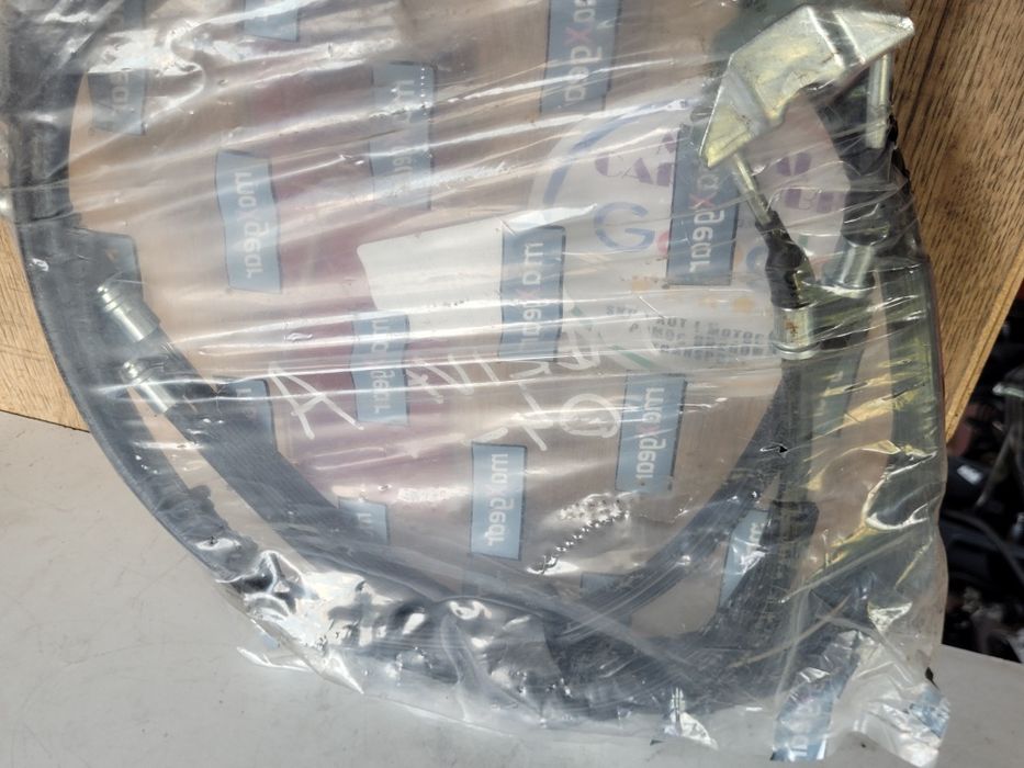 NOWE Linki Linka Hamulca Ręcznego Cięgno OPEL MERIVA A