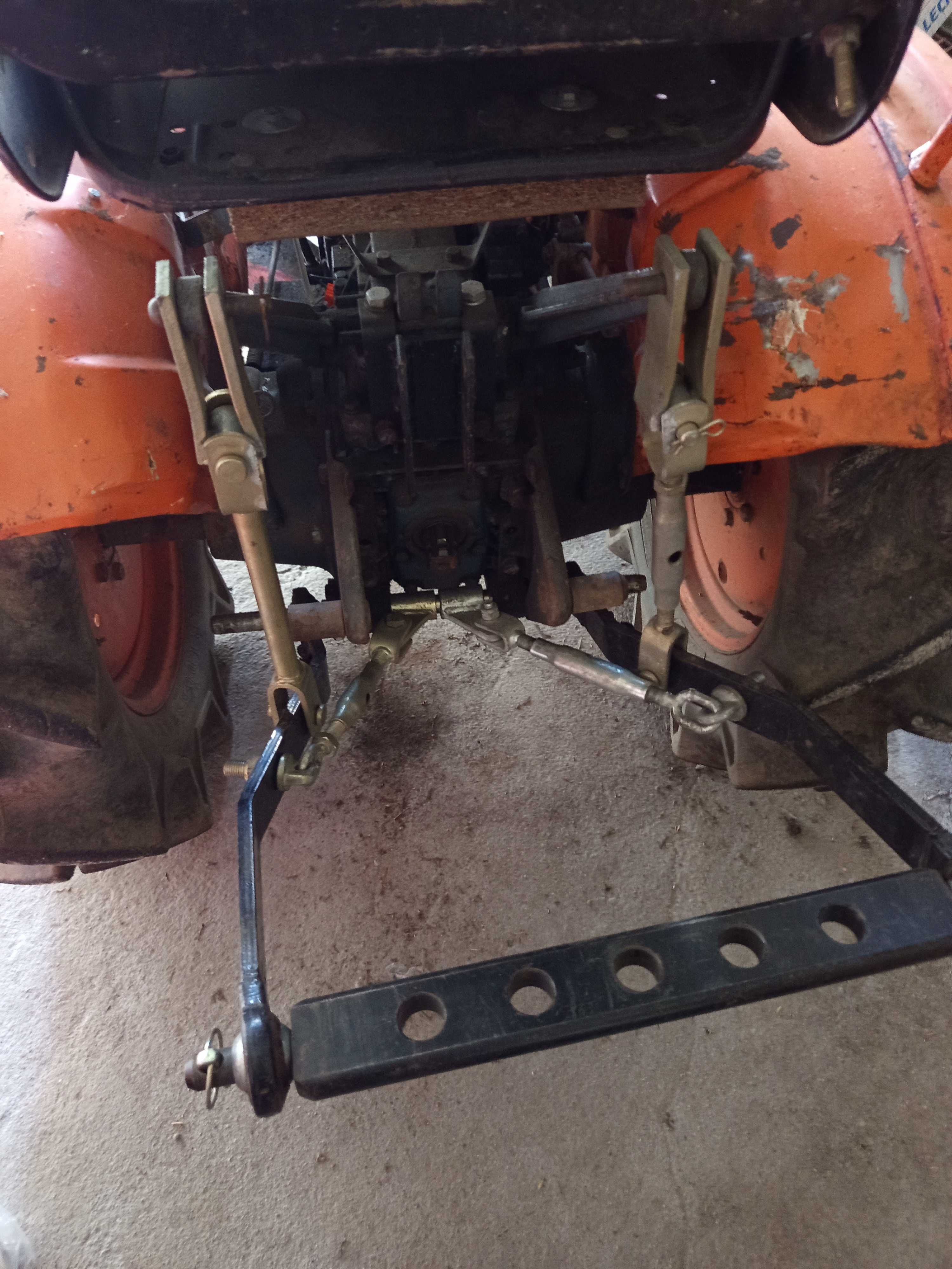 Kubota ciągnik B7001 4x4 tur