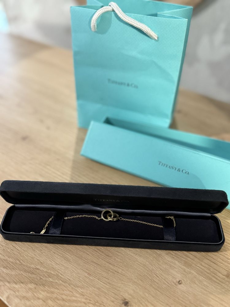 Браслет Tiffany&Co золотой, есть коробка и чек