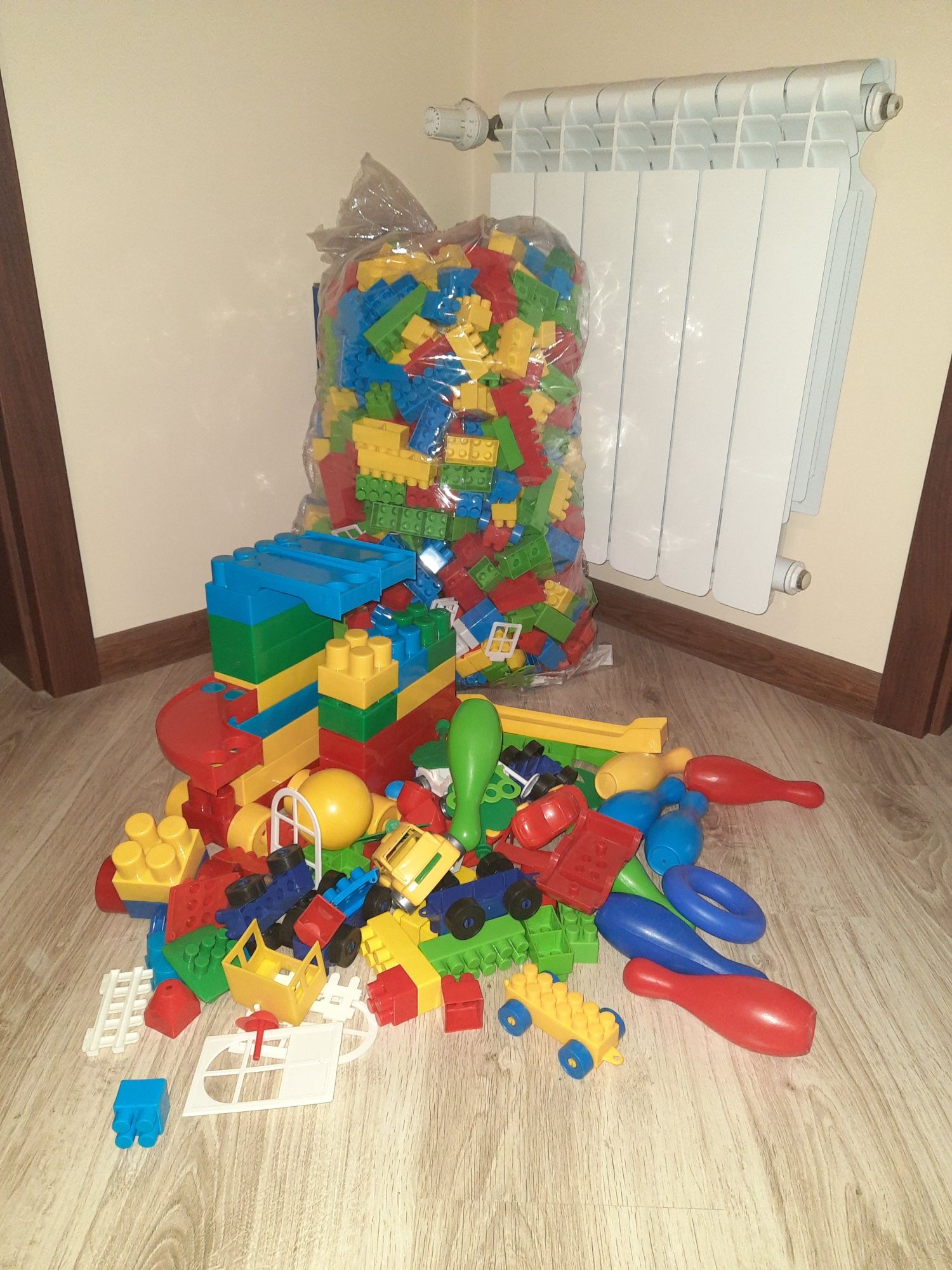 Zestaw klocków plastikowych