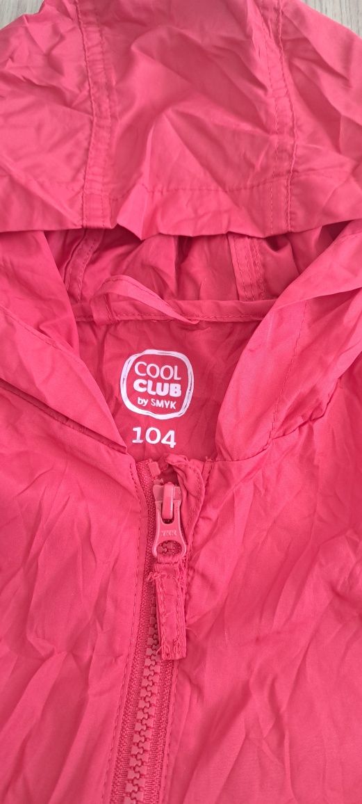 Czerwona kurtka przeciwdeszczowa r.104 Cool Club