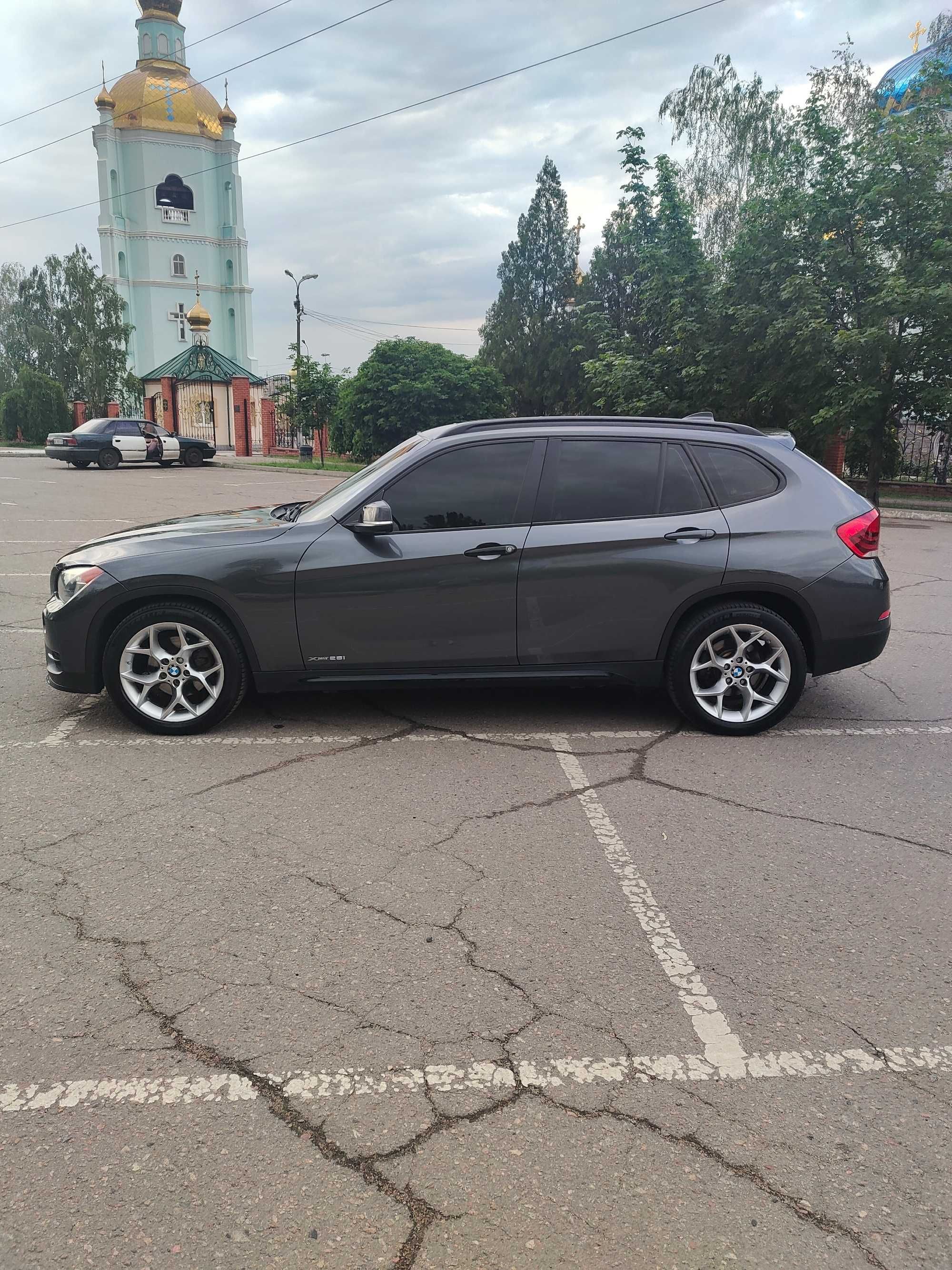 Продам БМВ х1 2014 xDrive 28i