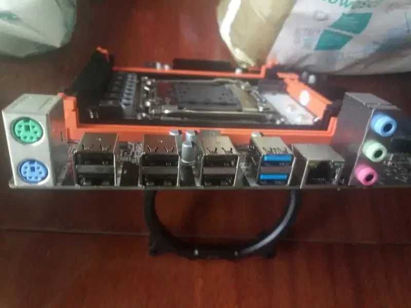 Комплект x99 Atermiter X99 +E5-2640v3 . 2650v4 +16 DDR4 2011v3(КУЛЕР)