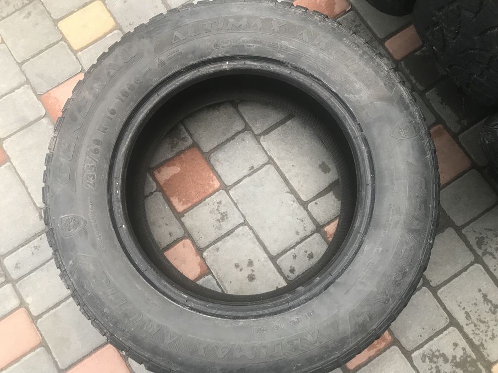 Продам шини
