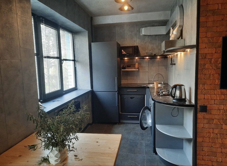 2к Квартира! Голосіївська, Деміївська , Іподром , Евроремонт