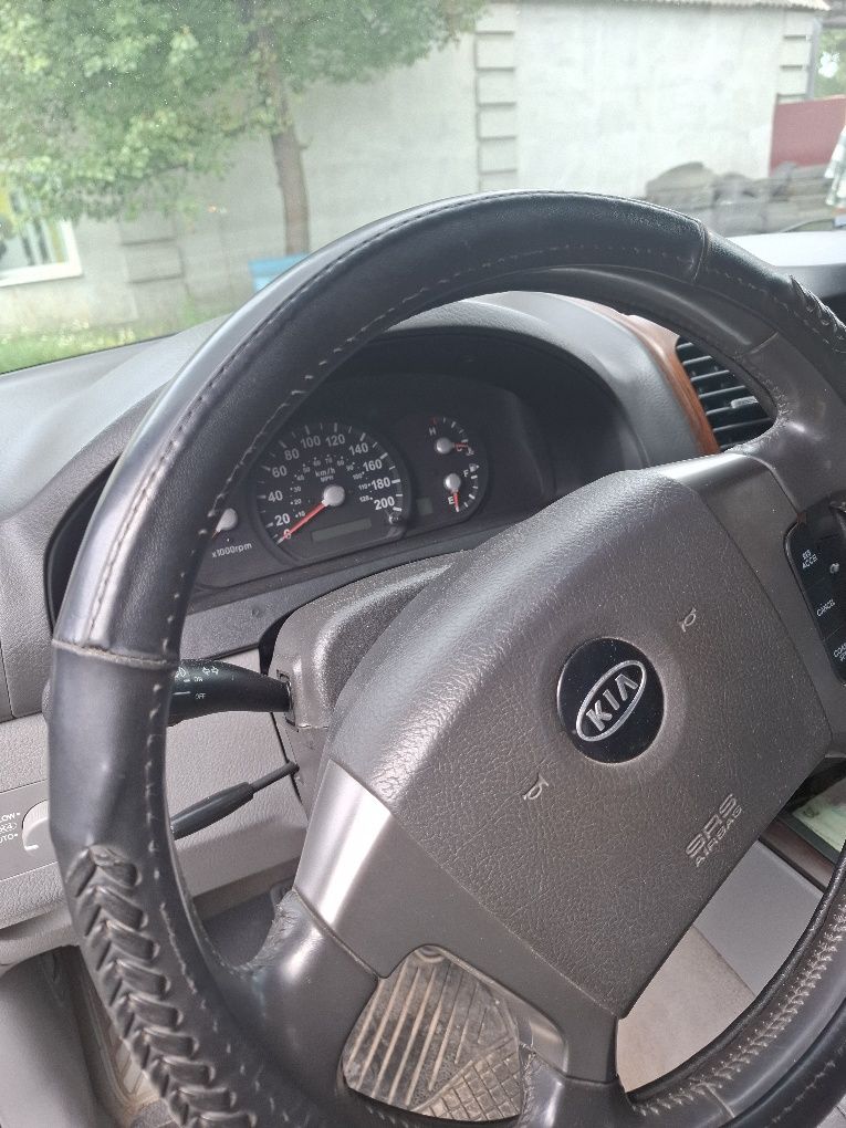 Kia sorento 2.5 AT 2005