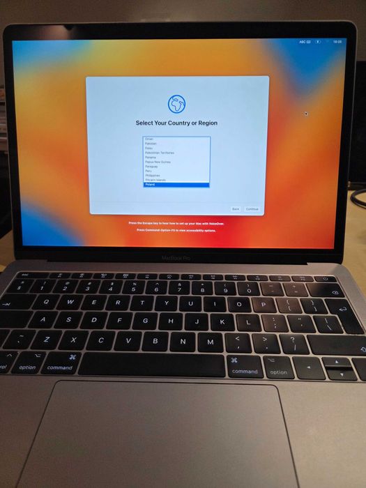 MacBook Pro 13" model A1708 / i5 / 16GB / 256GB