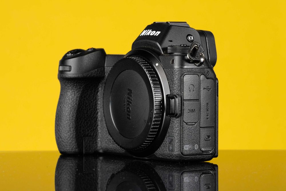 Nikon Z6 + Karta pamięci CFExpress 256 GB + dodatkowy akumulator