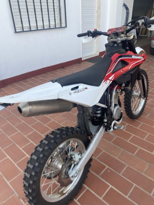 Husqvarna TC 250