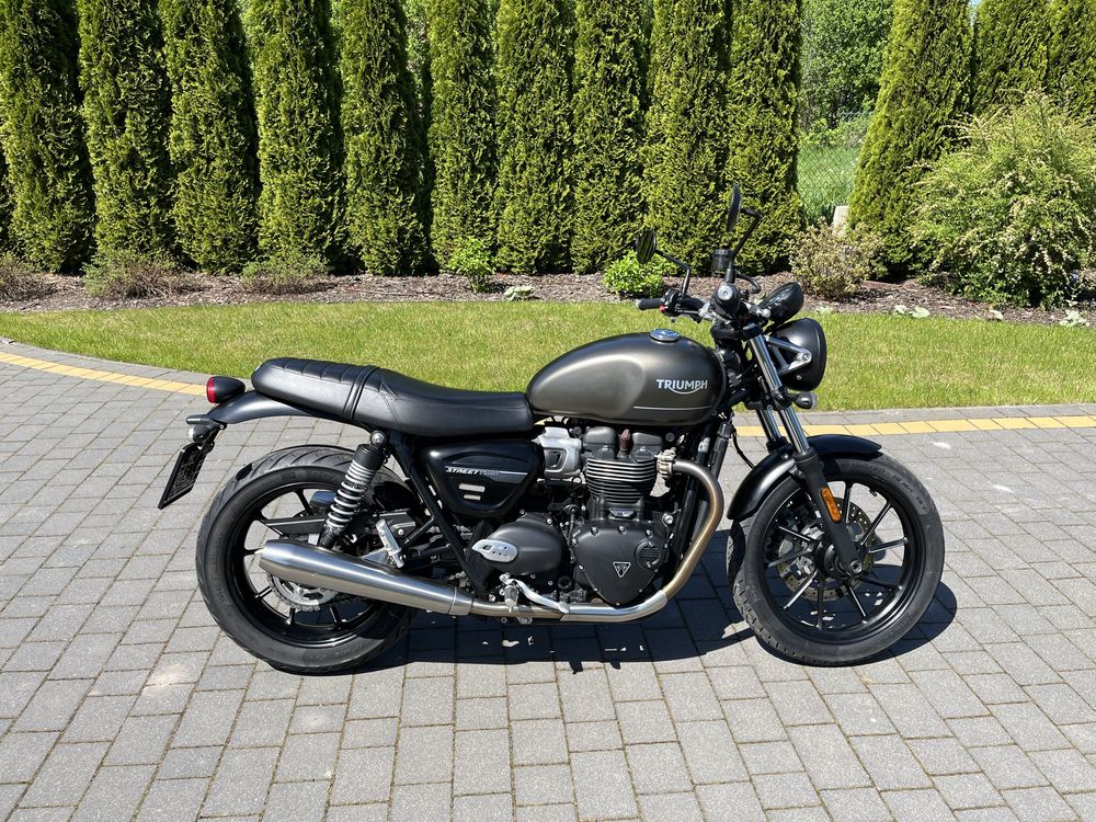 Triumph Bonneville Street Twin 900