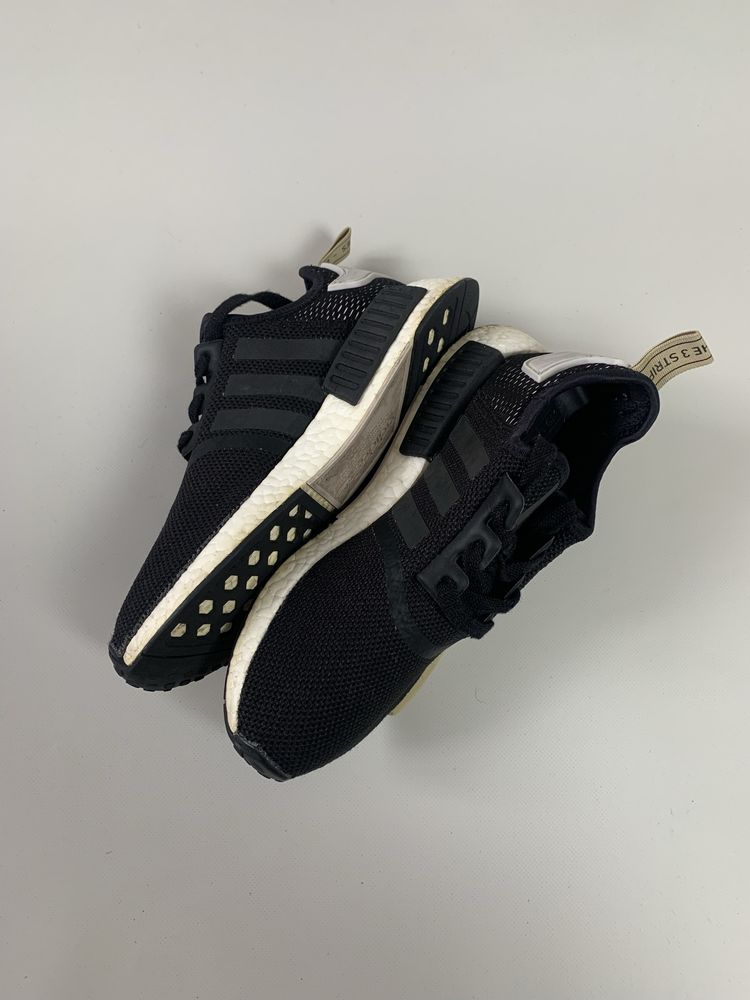 Кросівки adidas nmd розмір 39 24,5 см