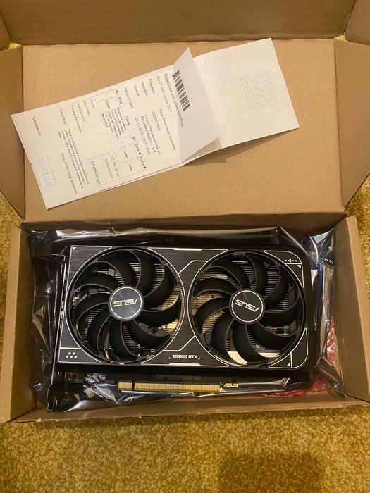 RTX 4060 8gb Asus