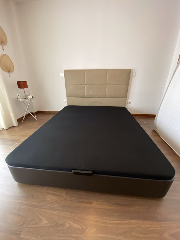 Cabereira de cama pele sintetica