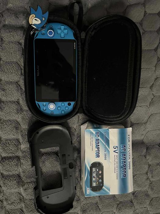 Ps Vita Slim Aqua Blue Henkaku 64gb, dużo gier zestaw