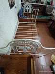 Cama ferro antiga