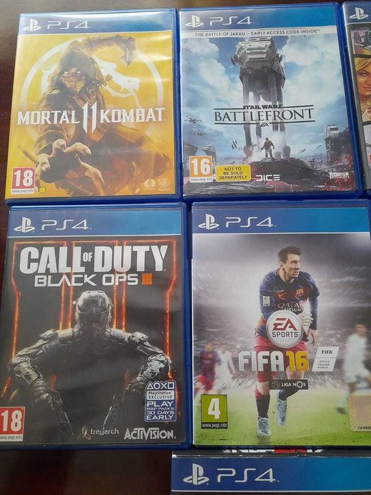 Vendo Jogos PS4 - Novos