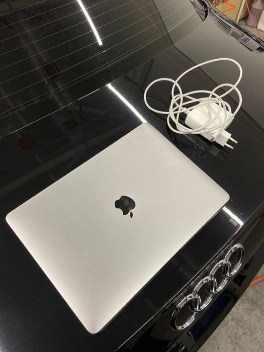 MacBook Pro13 2020