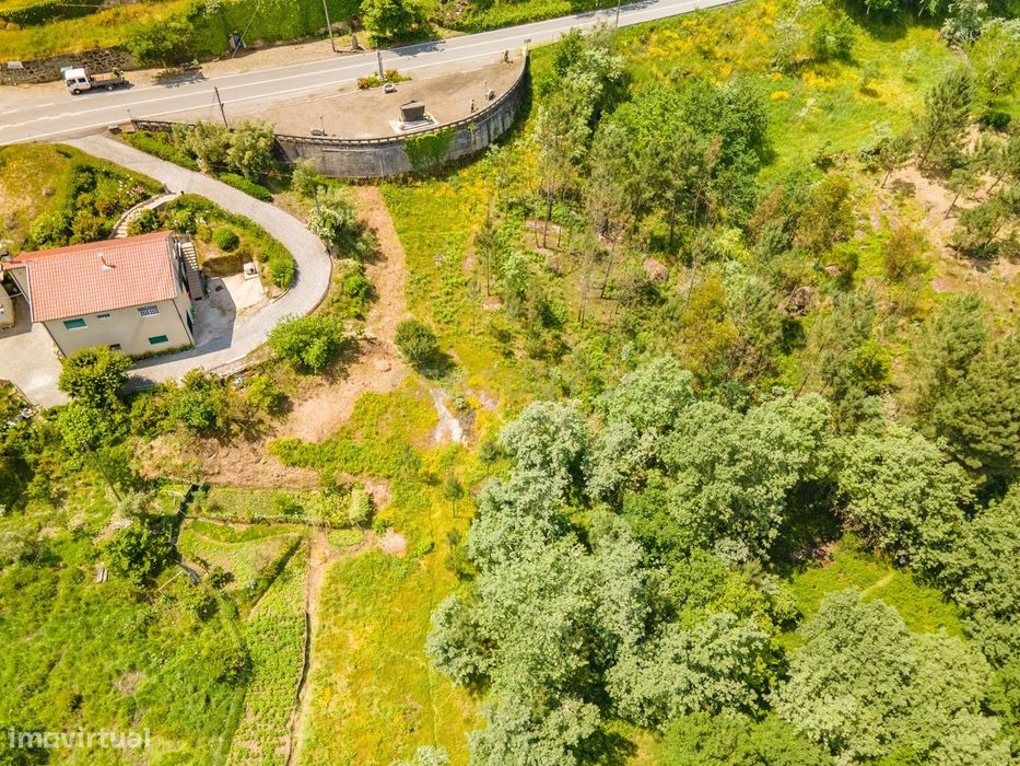 Terreno para Recuperação com Vista Campestre em Marco de Canaveses