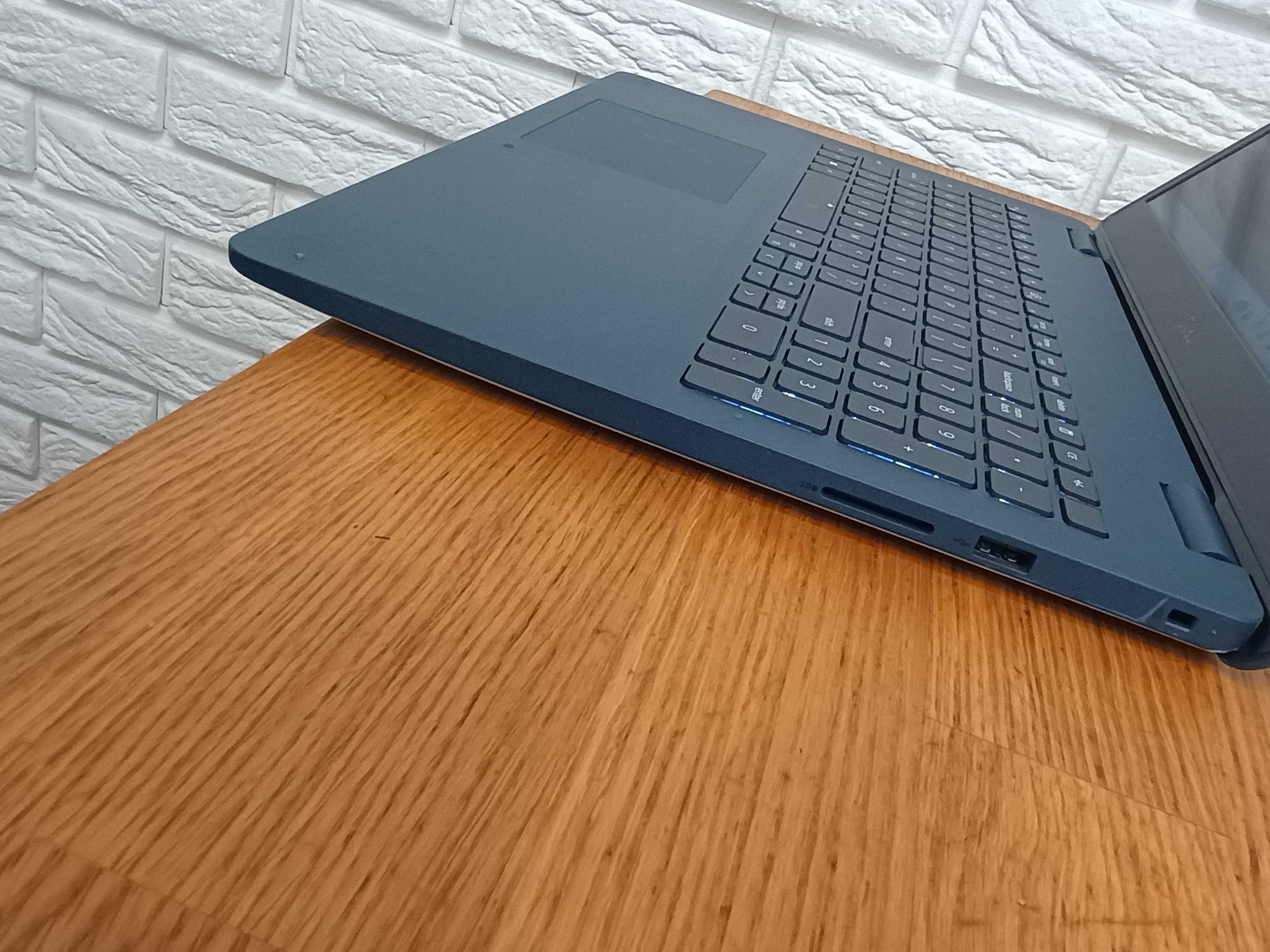 Dell Inspiron 3501 i3-1005g/16gb/256 SSD/Full HD