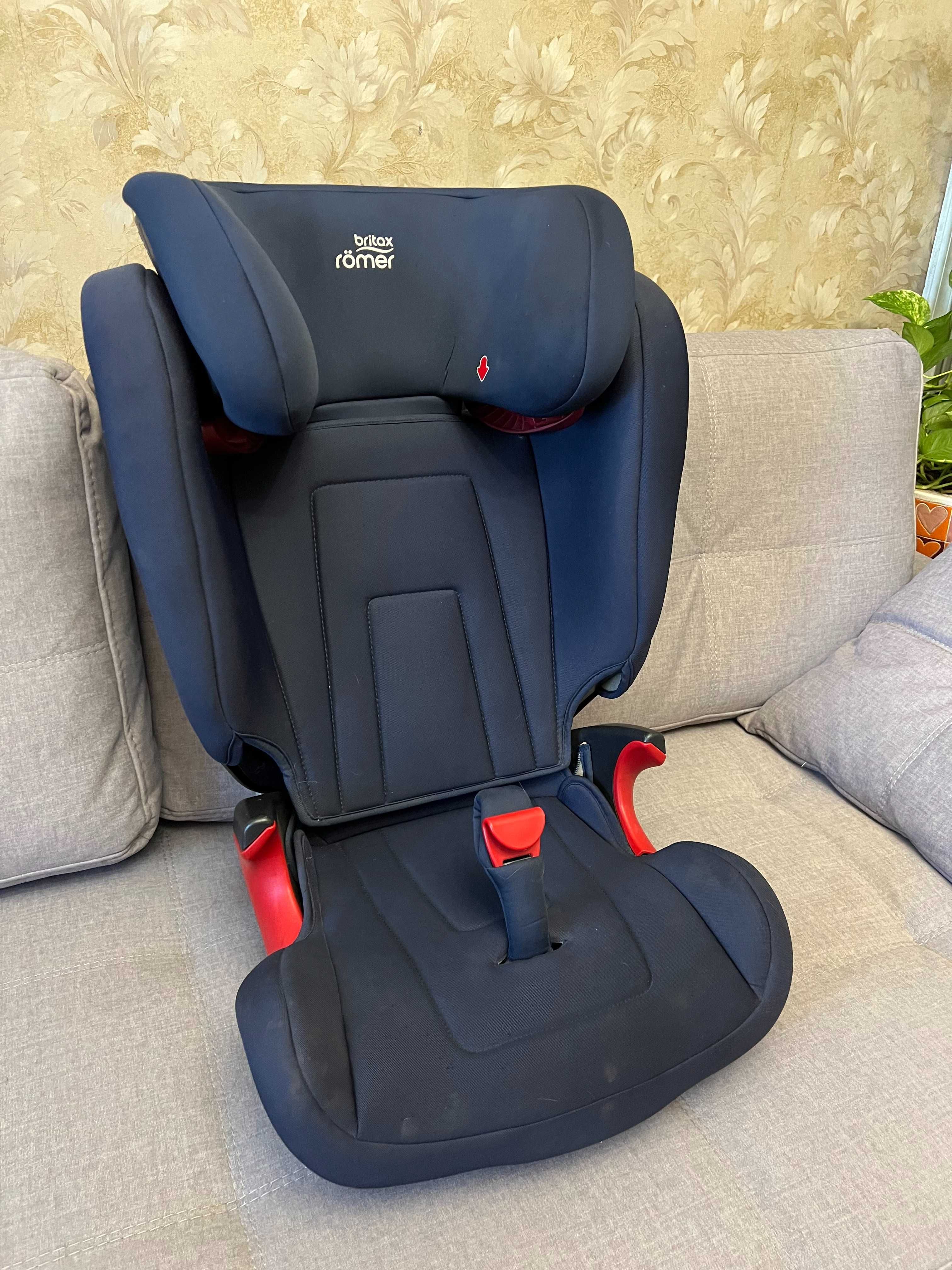 Автокрісло Britax Romer KIDFIX II