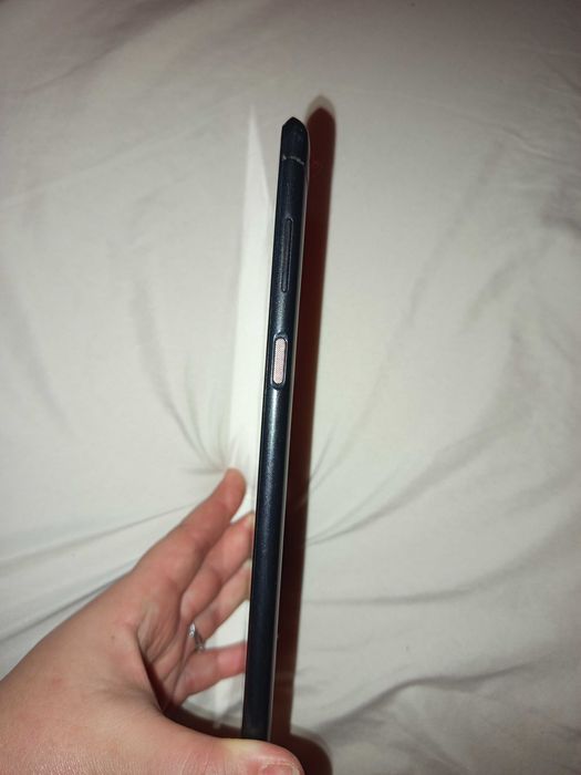 Б/в (б/у) планшет Lenovo Tab7 на запчастини