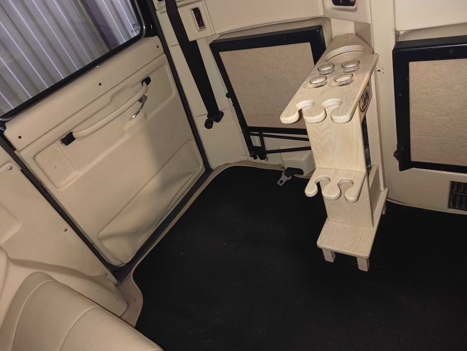 Mega Cena-Austin LTI FX4-London taxi,Angielska, Londyńska taksówka