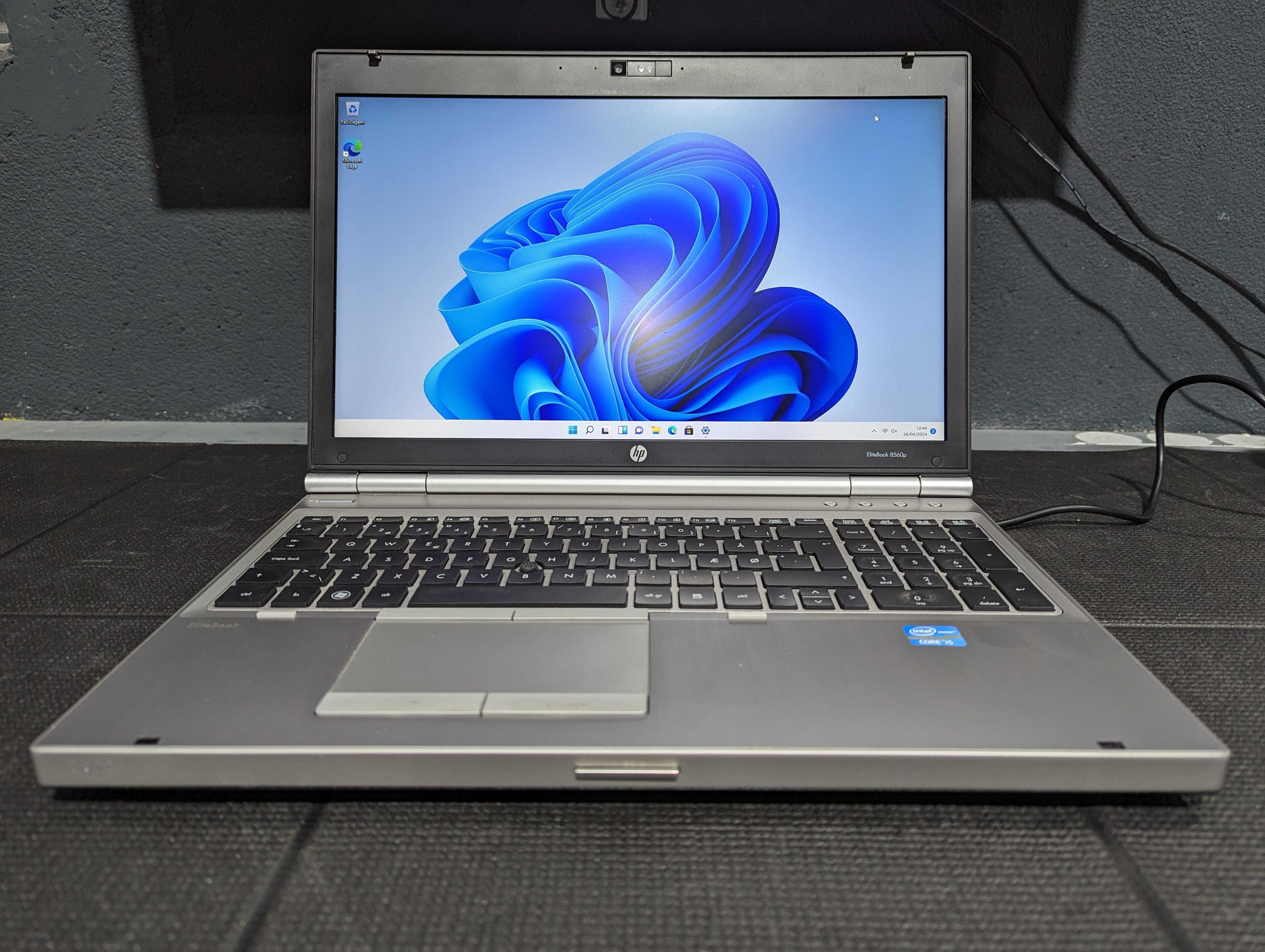 HP EliteBook 8560p 15.6' (i5 / 8GB RAM / 250GB SSD)