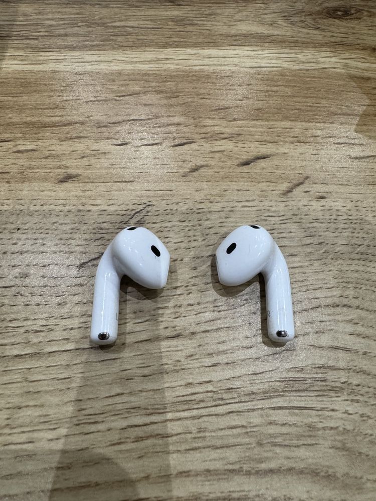 NOWE Słuchawki Apple Airpods 4 ANC